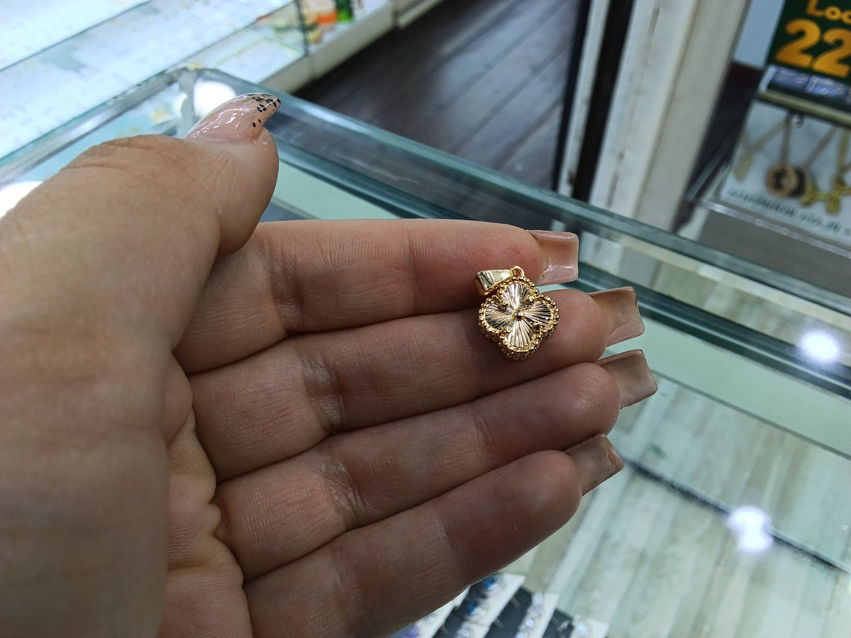 Dije van Cleef dorado OL