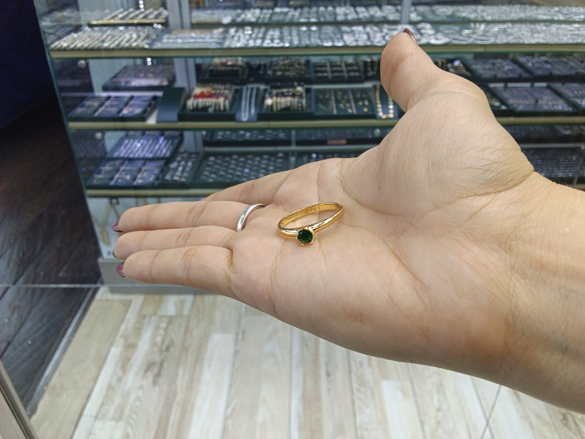 Anillo compromiso liso zircón verde OL