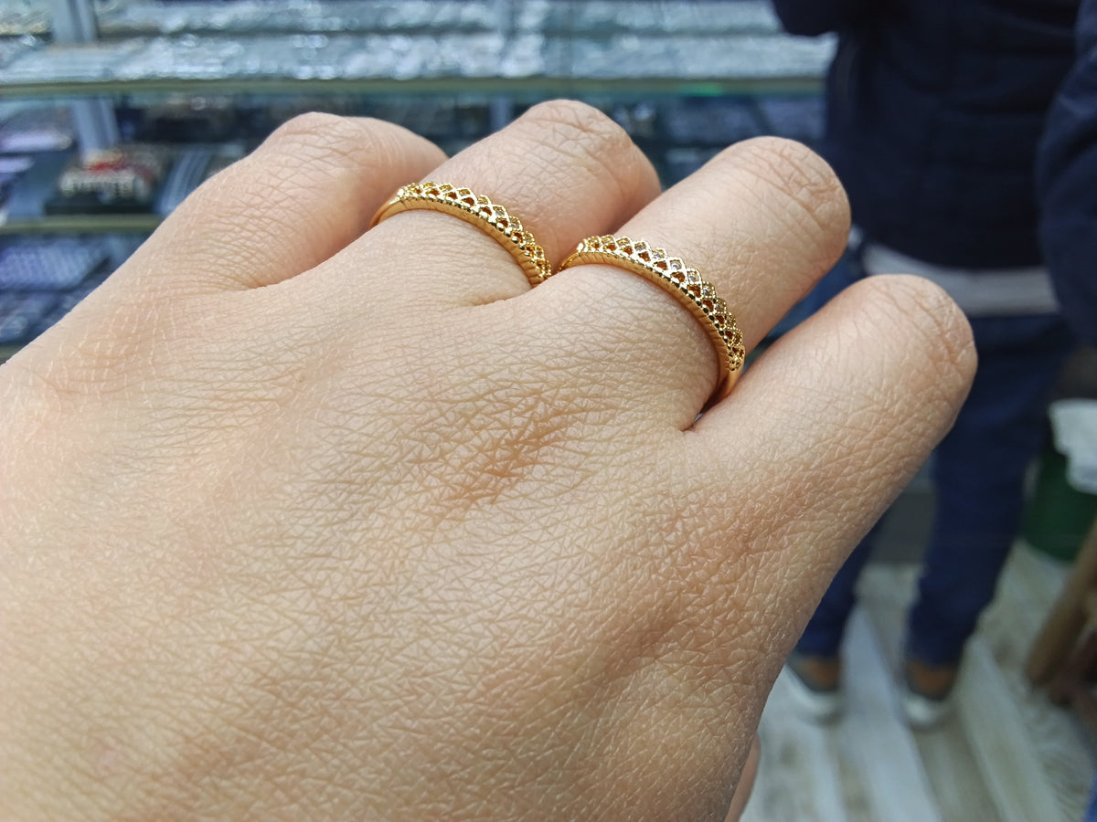 Anillos argollas zircón