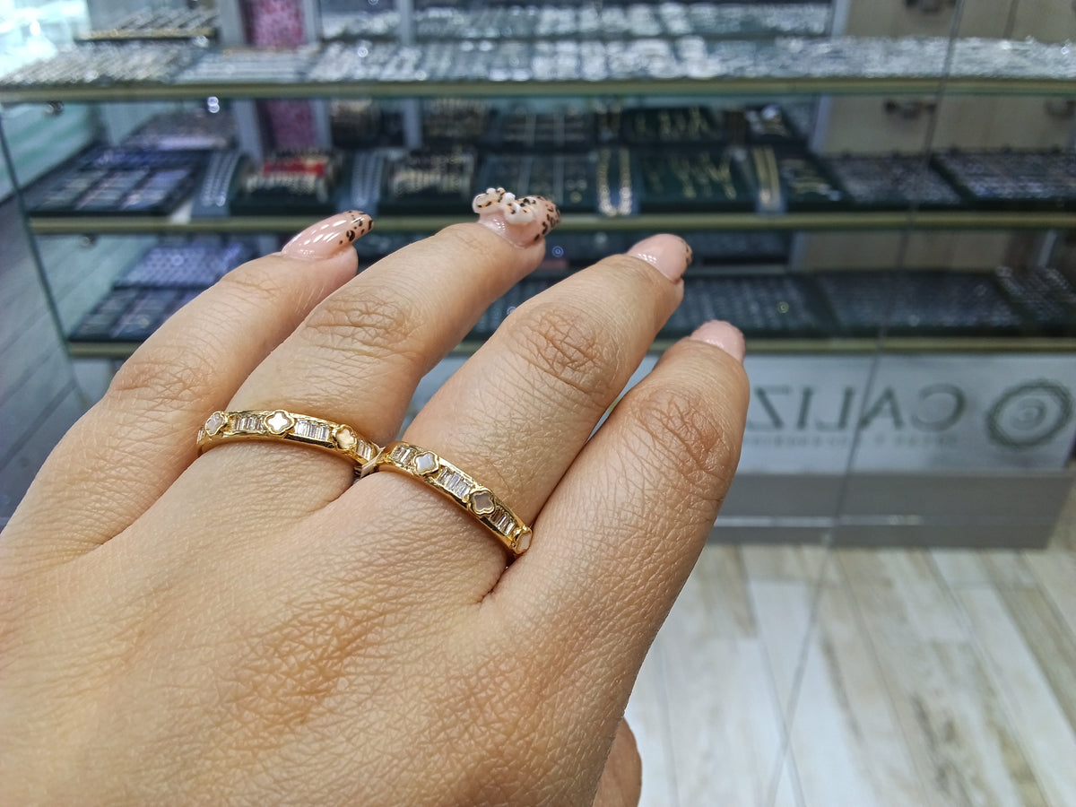Anillos graduables Van Cleef blanco OL